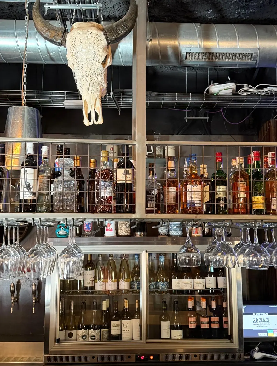 Barra y selección de bebidas de 26 Bar Ranch